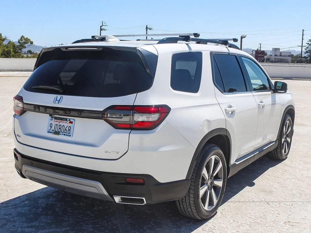 2023 Honda Pilot Elite - Photo 34