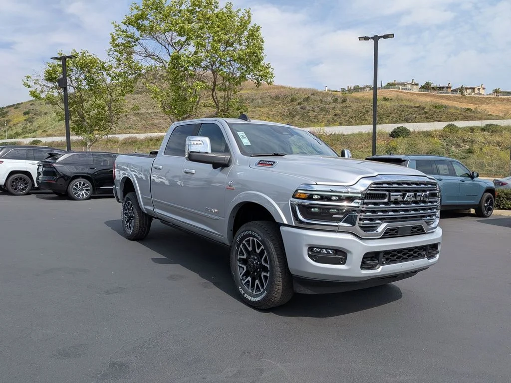 New 2026 Silver-Zynith Exterior Paint RAM Limited image 3