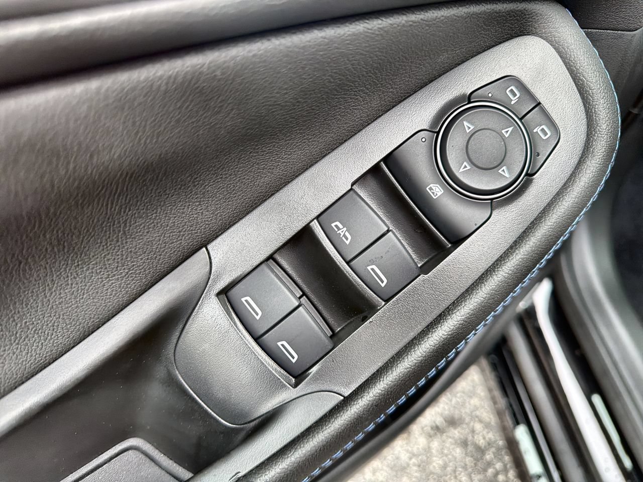 New 2026 Ebony Twilight Metallic Buick Sport Touring image 19
