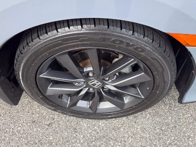 Used 2020 Gray Honda EX image 19