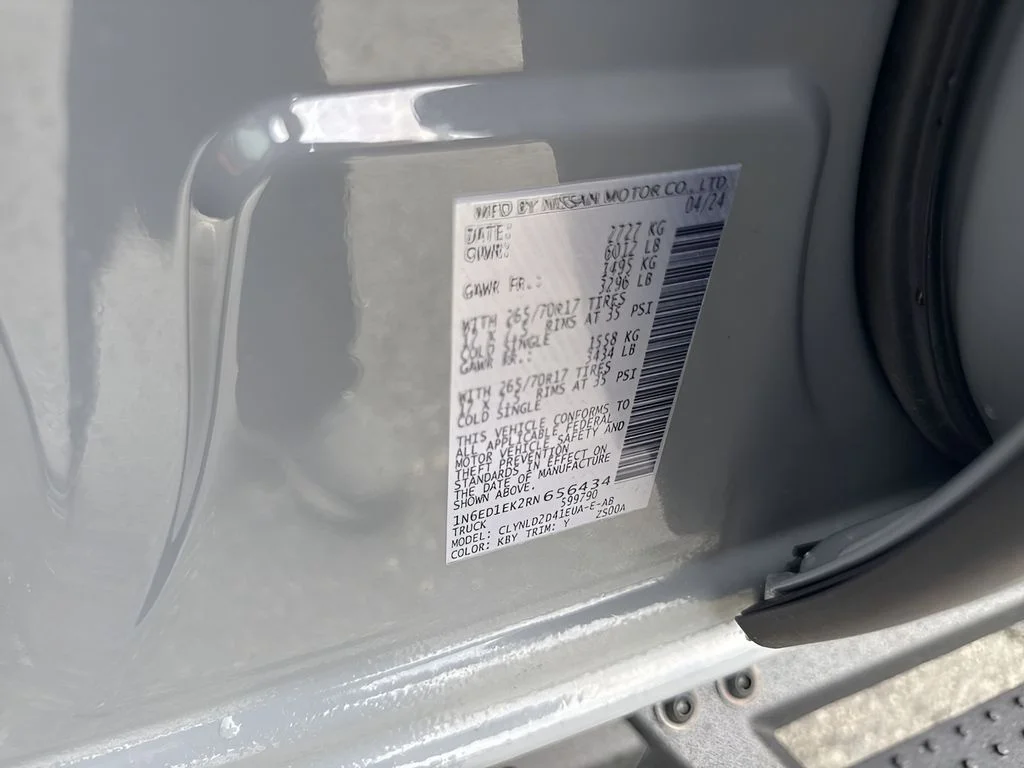 Used 2024 Gray Nissan PRO-4X image 38
