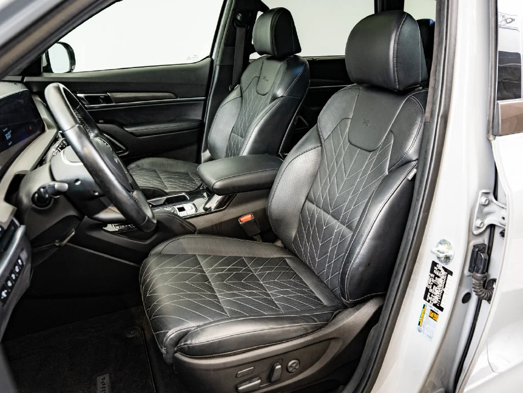 Used 2023 Wolf Gray Kia SX-Prestige X-Line image 23