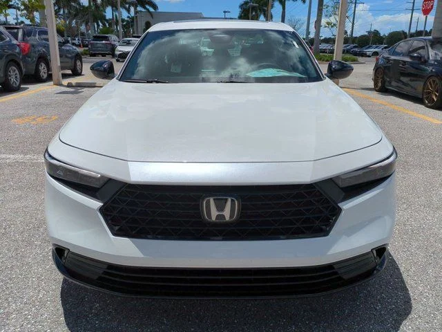 New 2026 Solar Silver Metallic Honda Sport-L image 8