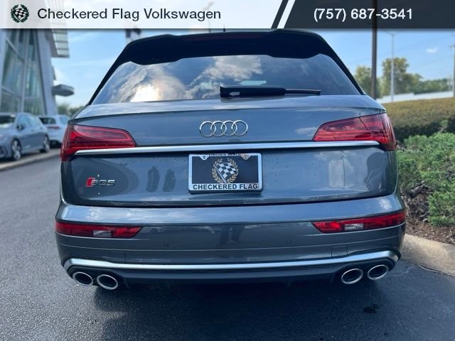 Used 2021 Daytona Gray Pearl Effect Audi Premium Plus quattro image 10