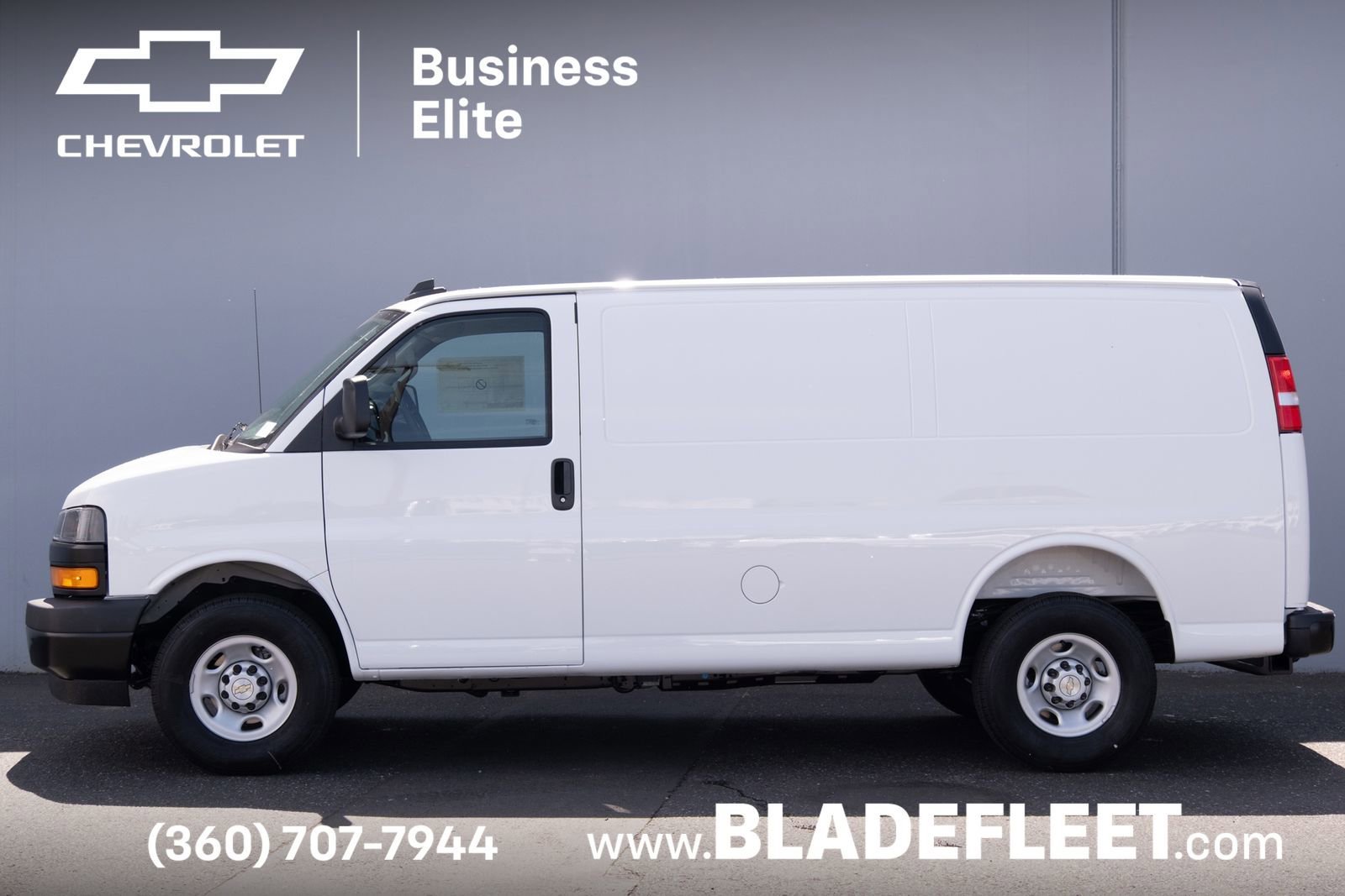 2026 Chevrolet Express Cargo Work Van - Photo 17