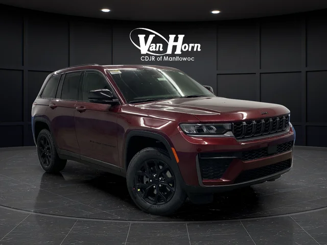 New 2026 Velvet Red Pearl-Coat Exterior Paint Jeep Altitude image 42