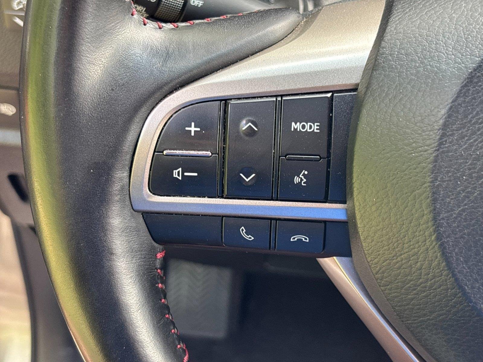 Used 2021 Atomic Silver Lexus GX 460 Premium image 19