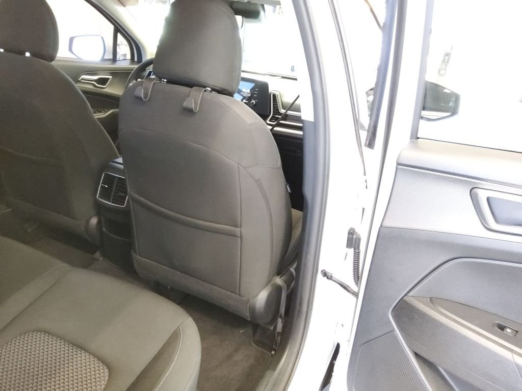 Used 2023 White Kia LX image 17
