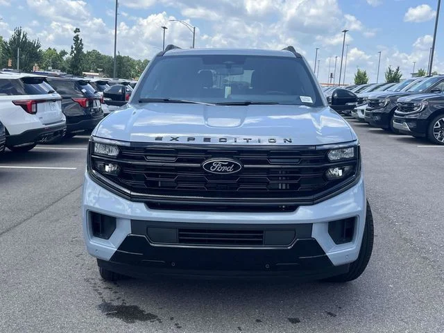 New 2026 Gray Ford Platinum image 6