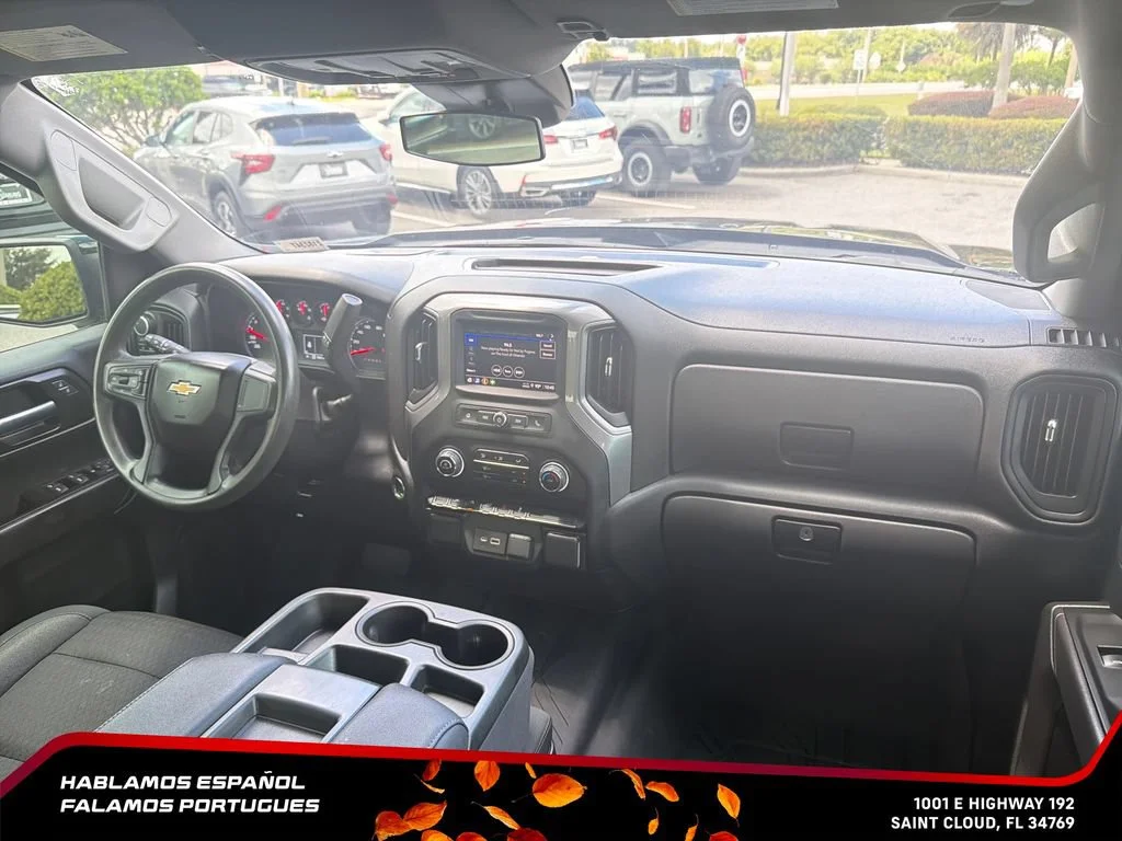 Used 2023 BLACK Chevrolet Custom image 33