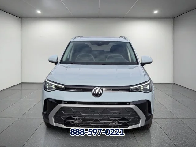 New 2027 Monument Gray9 Volkswagen SE image 5