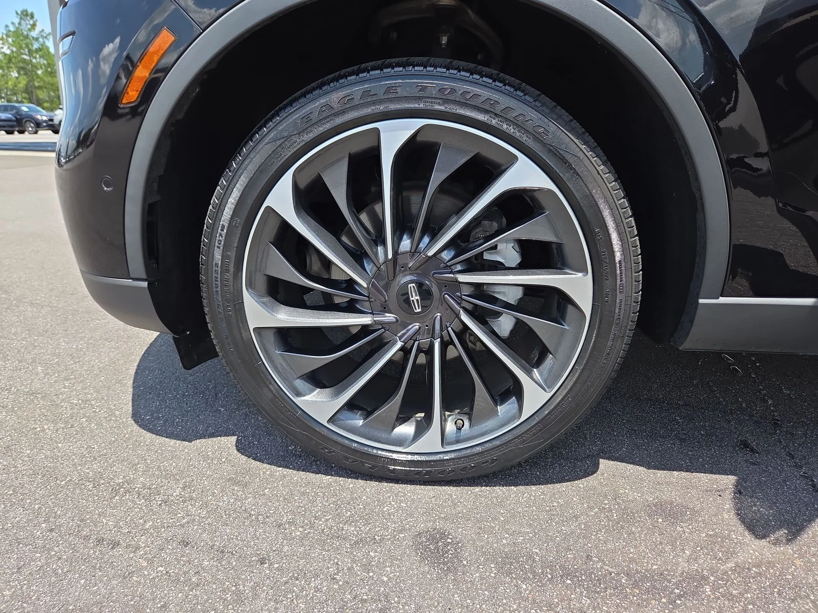 Used 2024 Black Metallic Lincoln Reserve image 28