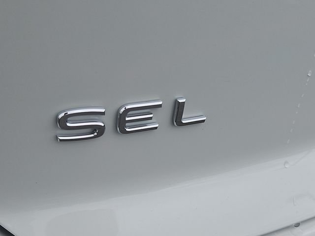 New 2026 Opal White Pearl Volkswagen 2.0T SEL Premium R-Line image 5