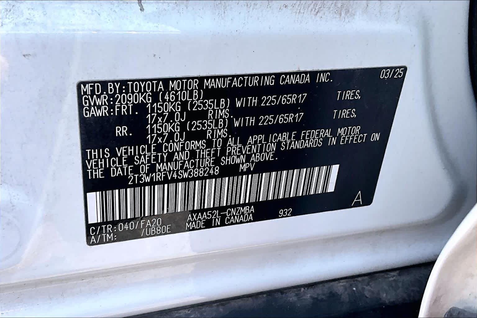 Used 2025 Ice Cap Toyota XLE image 29