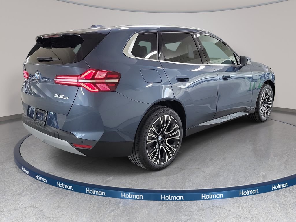 New 2026 Arctic Race Blue metallic BMW 30 xDrive image 4