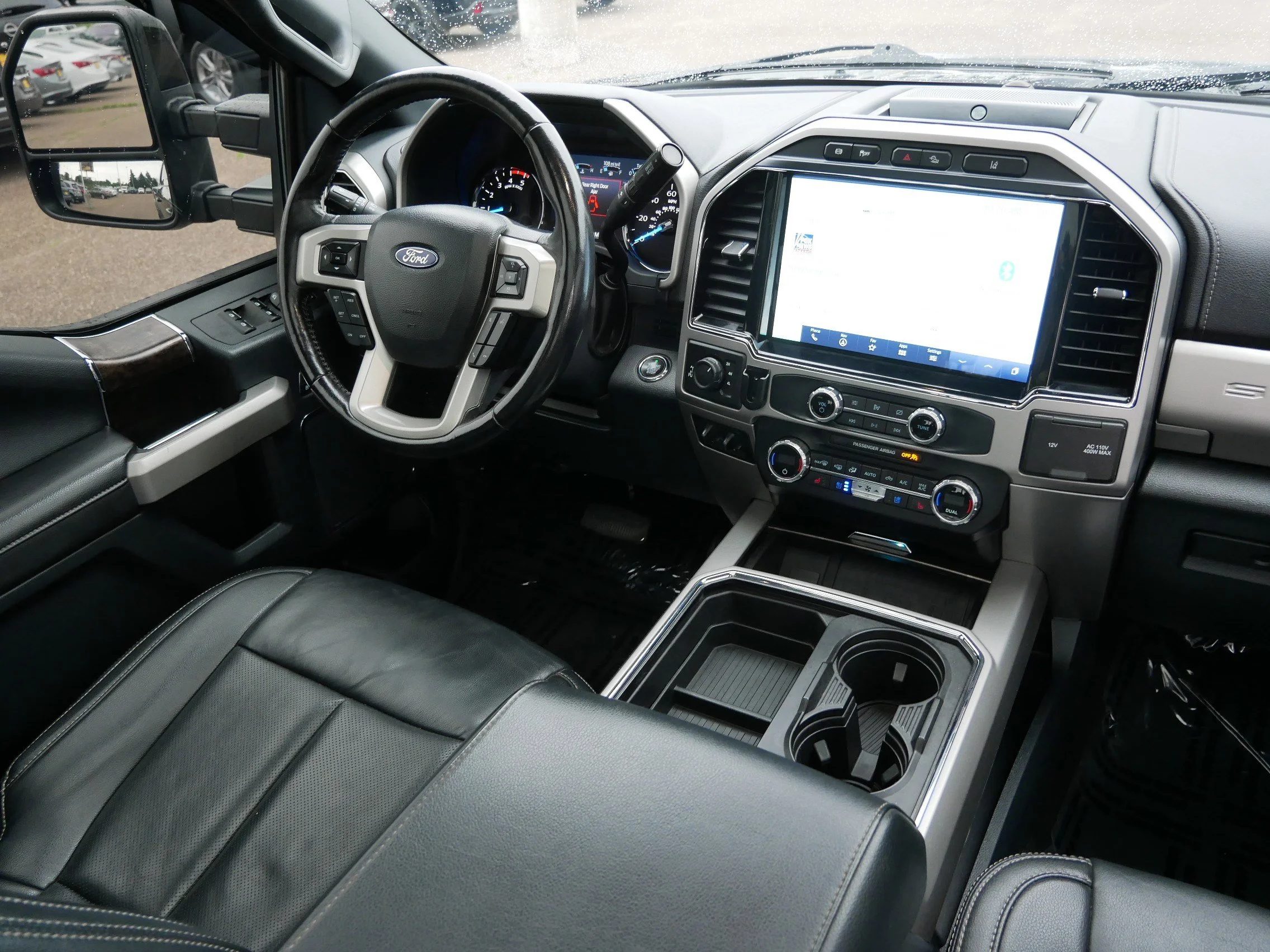 Certified Used 2022 Agate Black Metallic Ford LARIAT image 9