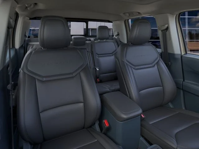 New 2025 Desert Sand Ford Lariat image 10