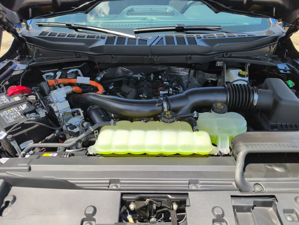 New 2026 Blue Ford Lariat image 34