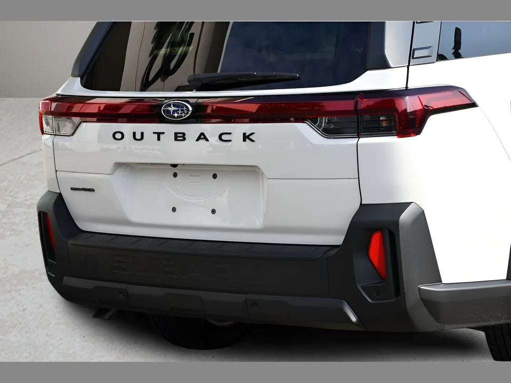 New 2026 CRYSTAL WHITE PEARL Subaru Premium image 26