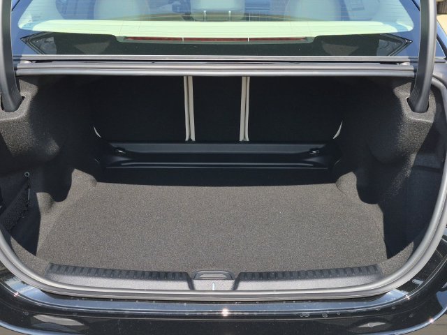 New 2027 Black Mercedes-Benz E 450 image 9