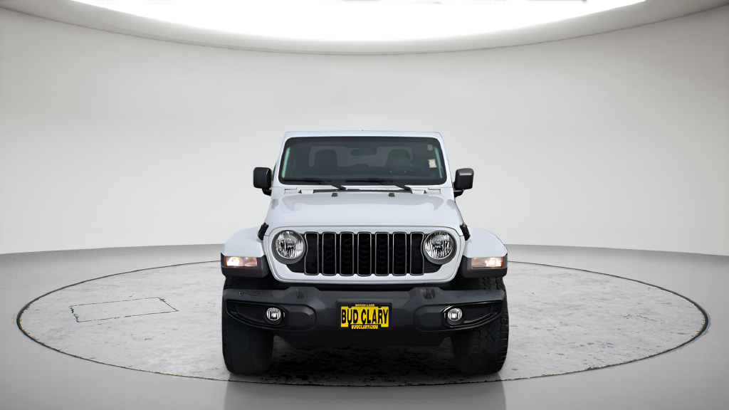 Used 2025 White Jeep Nighthawk image 4