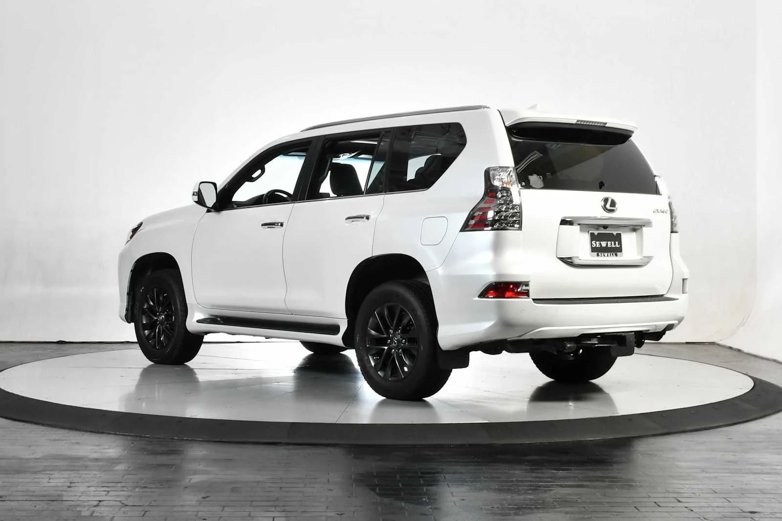 Certified Used 2023 EMINENT WHITE PEARL Lexus Premium image 4