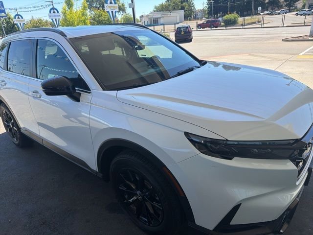Used 2025 White Honda Sport image 6