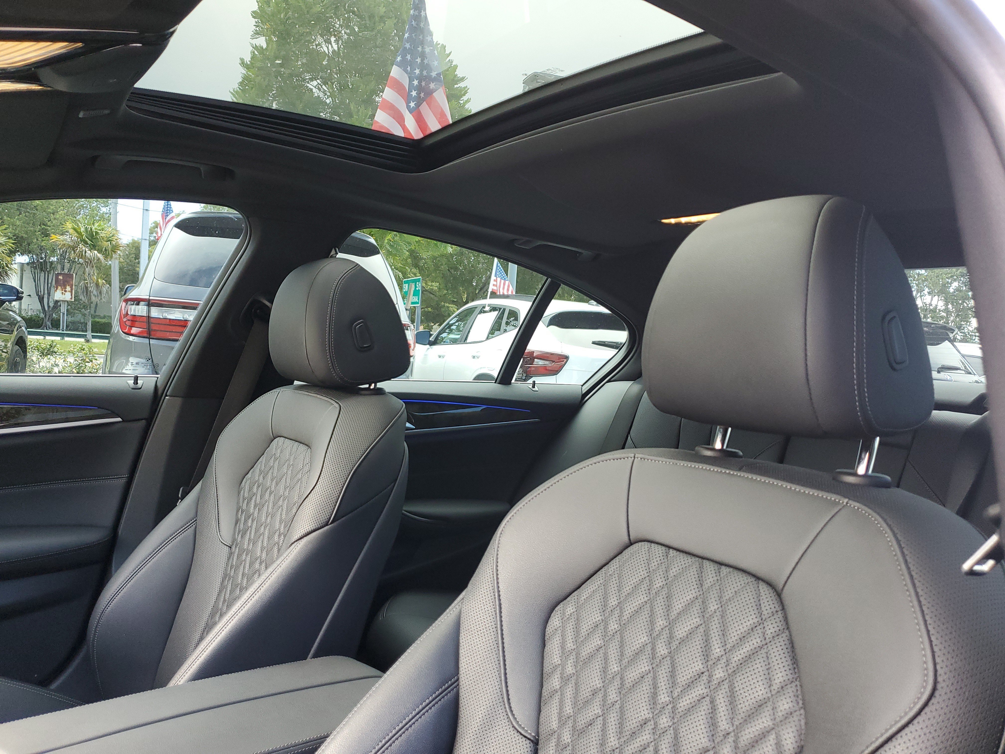 Used 2023 Alpine White BMW 530i image 18