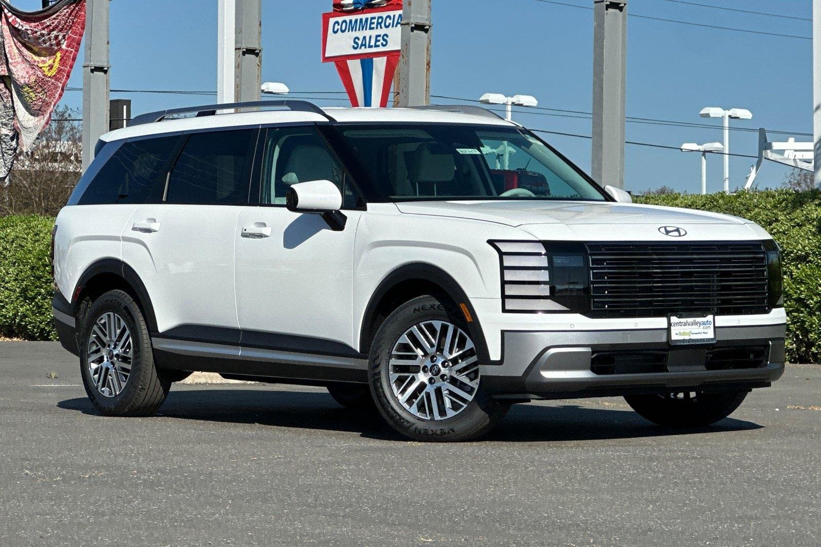 New 2026 Creamy White Pearl Hyundai SEL 8P image 1