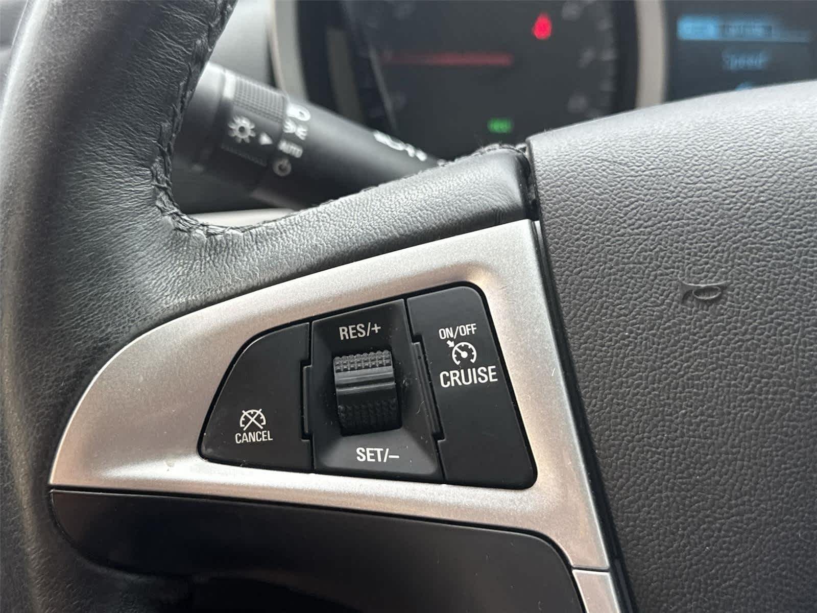 Used 2016 SIREN RED TINTCOAT Chevrolet LT image 23
