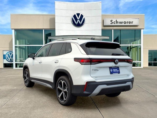 New 2026 Pure White Volkswagen SE 4Motion image 10