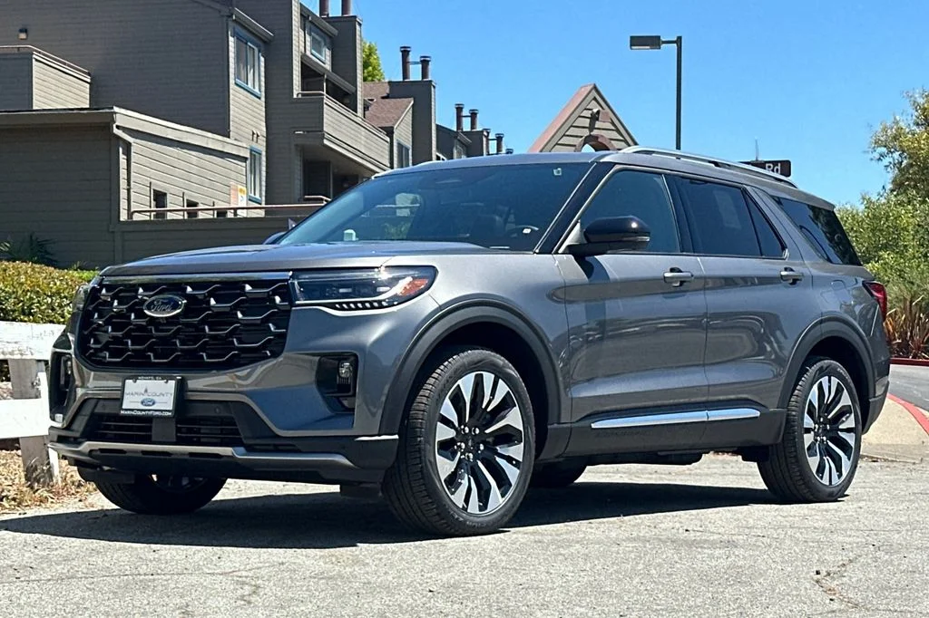 New 2026 Gray Metallic Ford Platinum™ image 8