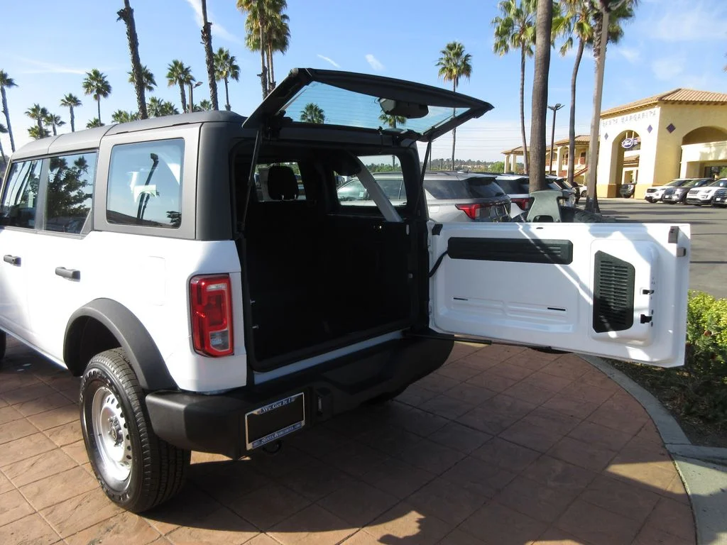 2025 Ford Bronco 4-Door Base - Photo 27