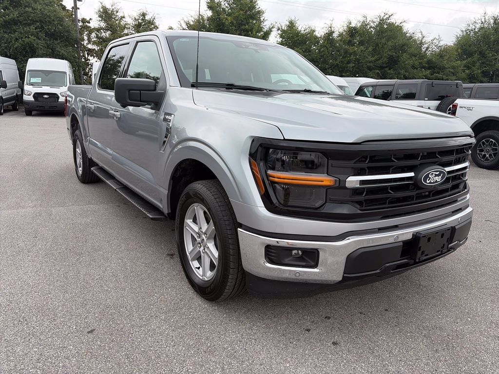 New 2026 Iconic Silver Metallic Ford XLT image 36