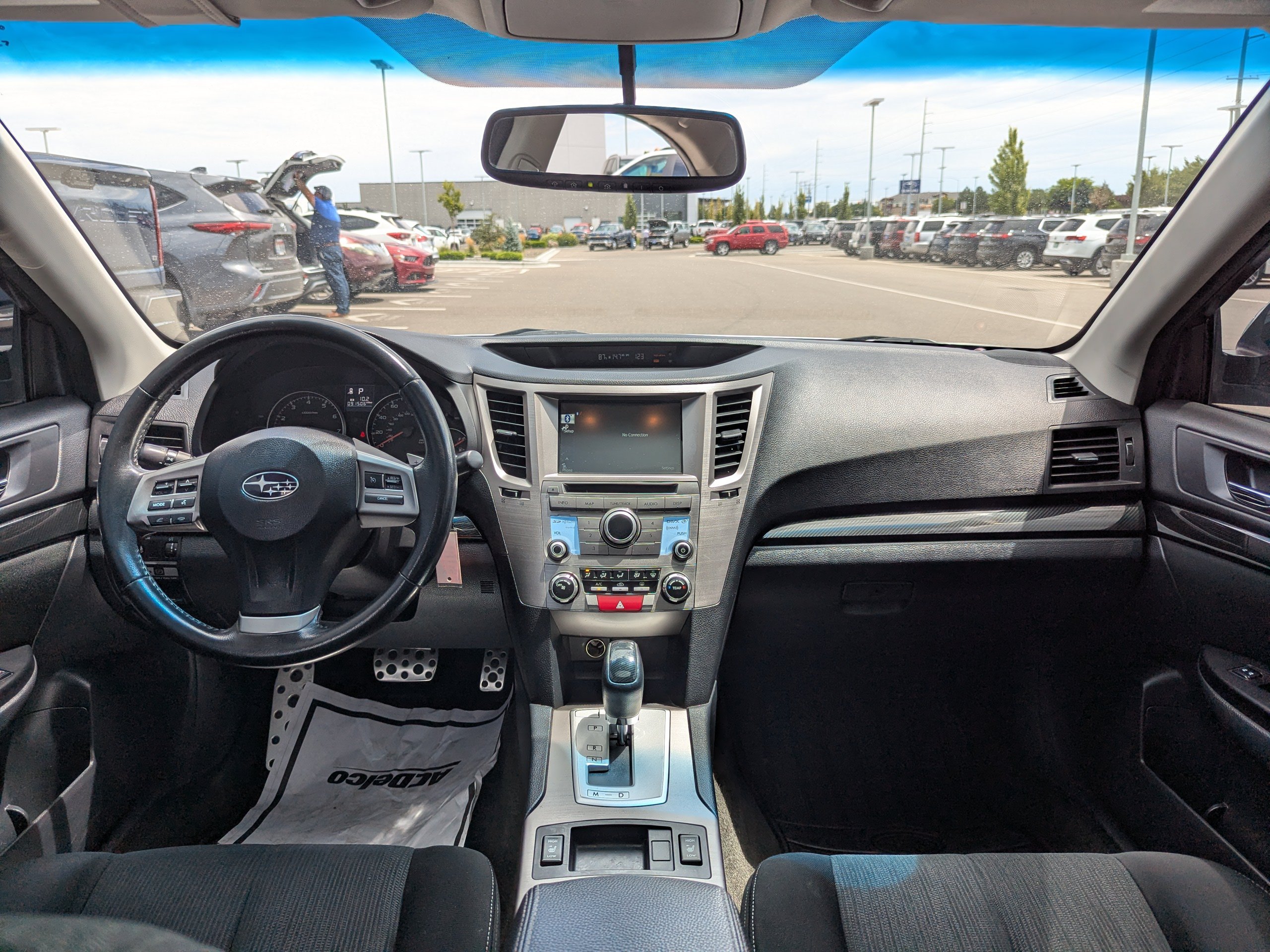 Used 2014 Silver Subaru 2.5 i Sport image 29