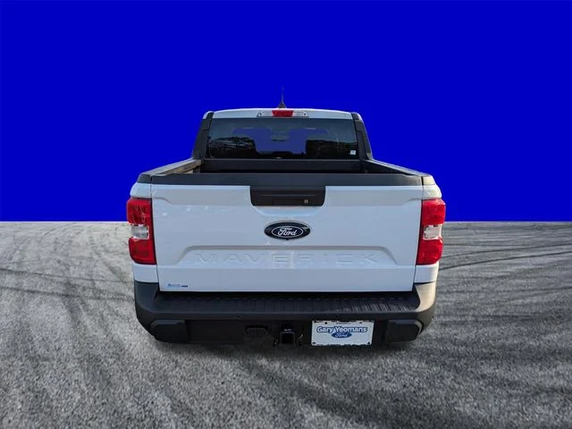 New 2026 Oxford White Ford XLT image 5