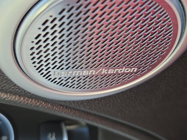 Used 2022 White Alfa Romeo Veloce image 16