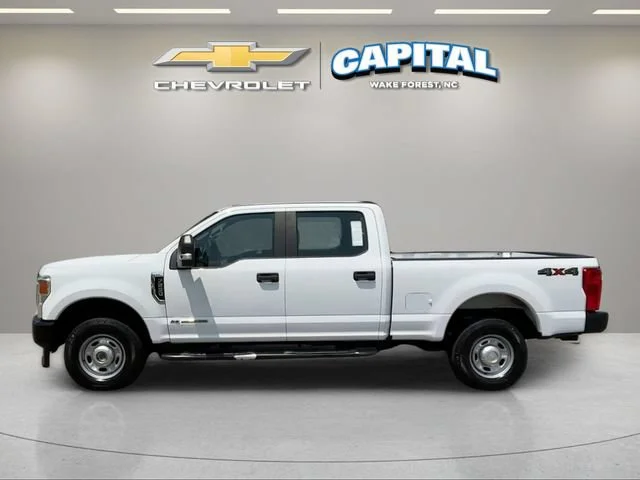 Used 2020 White Ford XL image 2
