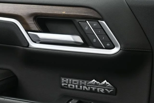 Used 2022 Dark Ash Metallic Chevrolet High Country image 13