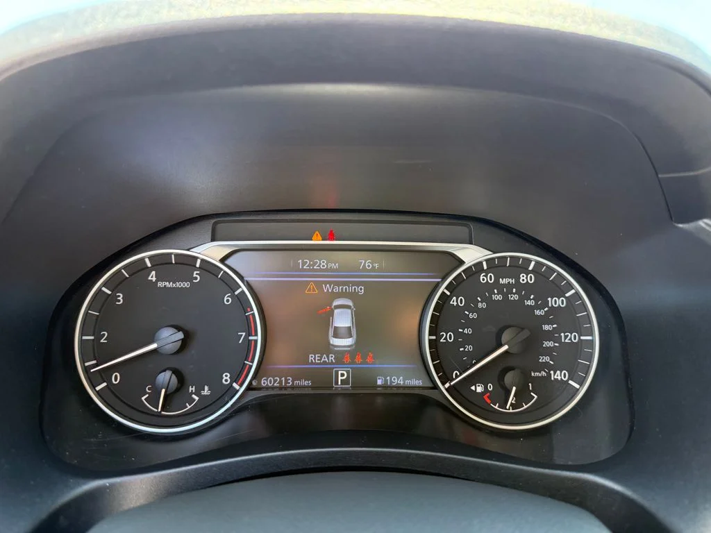 Used 2024 Silver Nissan 2.5 SV image 15