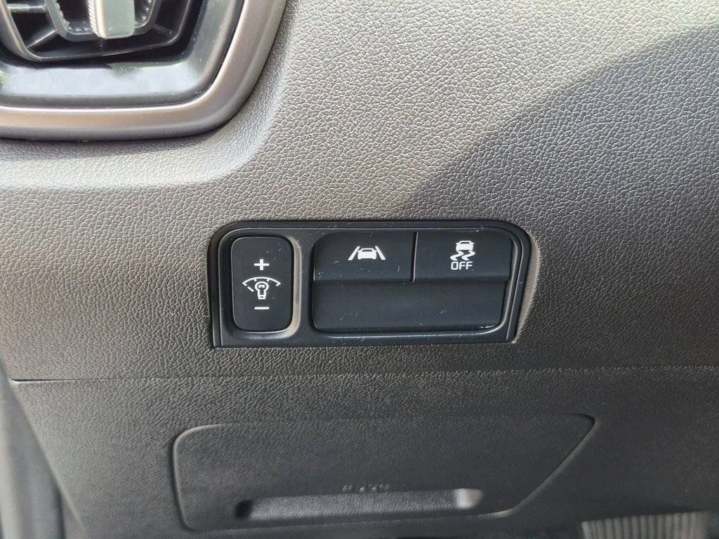 Used 2023 Gray Kia X-Line S image 16