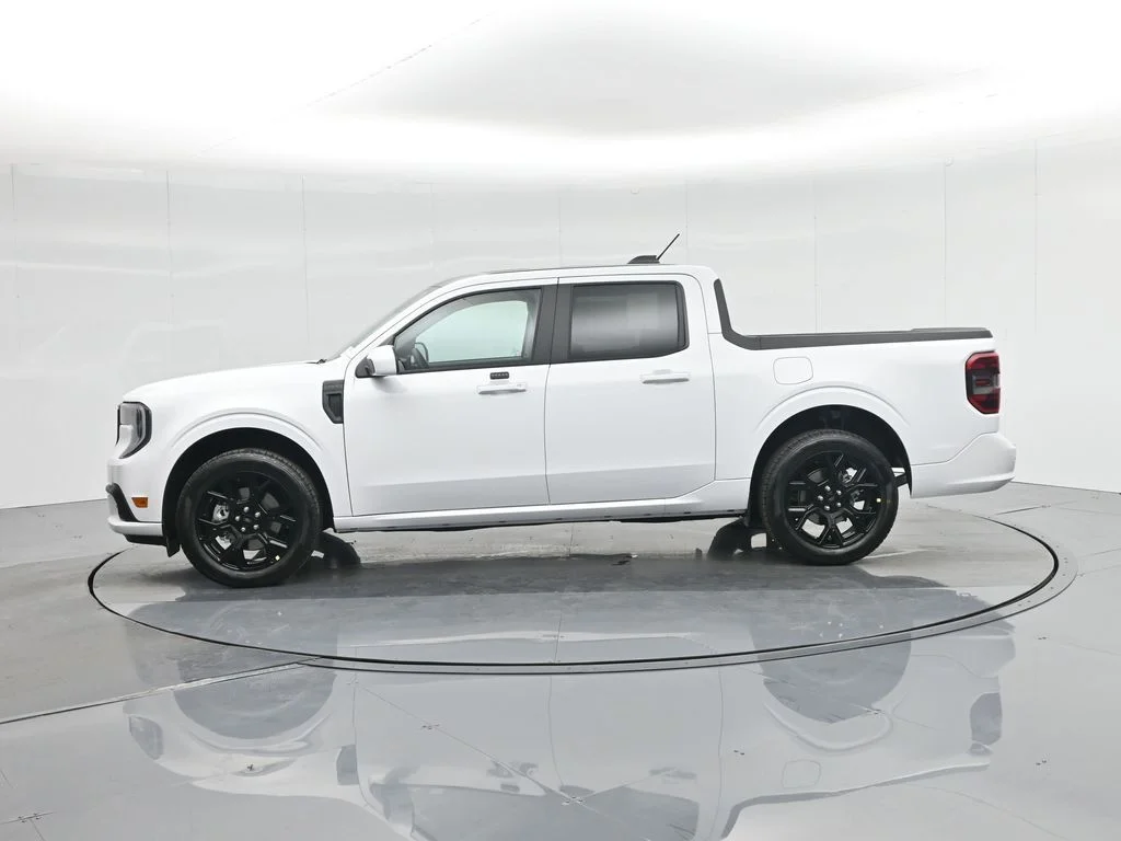 New 2025 White Ford Lobo Standard image 28