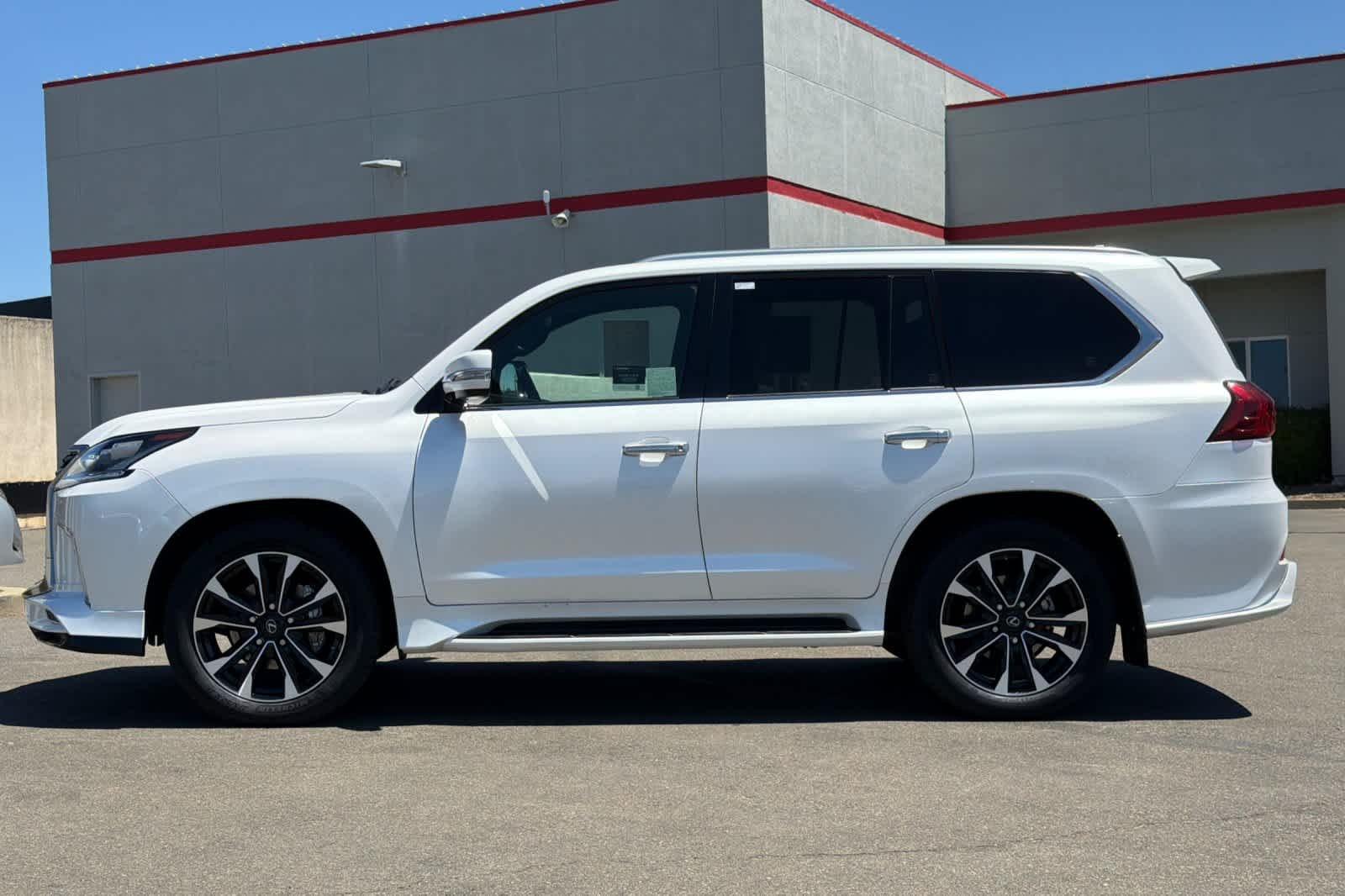 Certified Used 2021 EMINENT WHITE PEARL Lexus  image 9