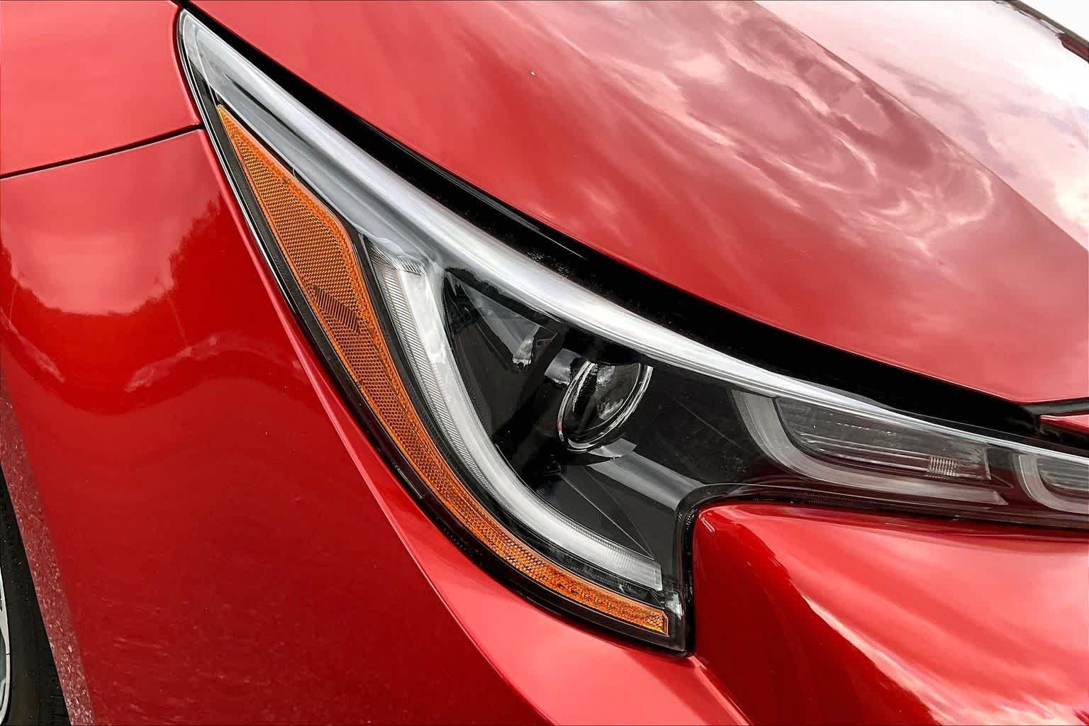 Used 2019 Smoked Paprika Metallic Toyota XSE image 27