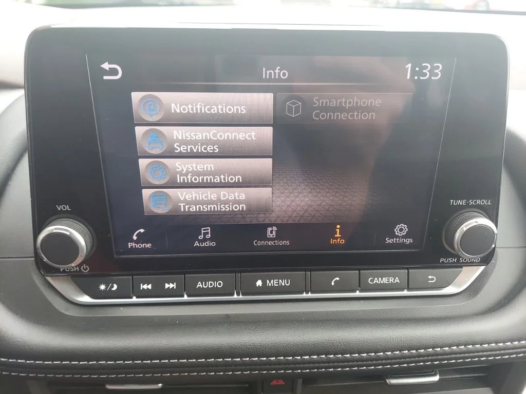 Used 2023 Gray Nissan SV image 24