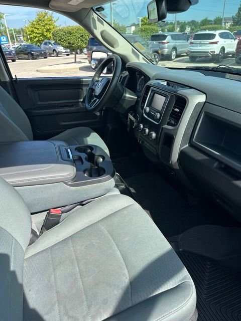 Used 2015 Bright White Clearcoat Ram Express image 5