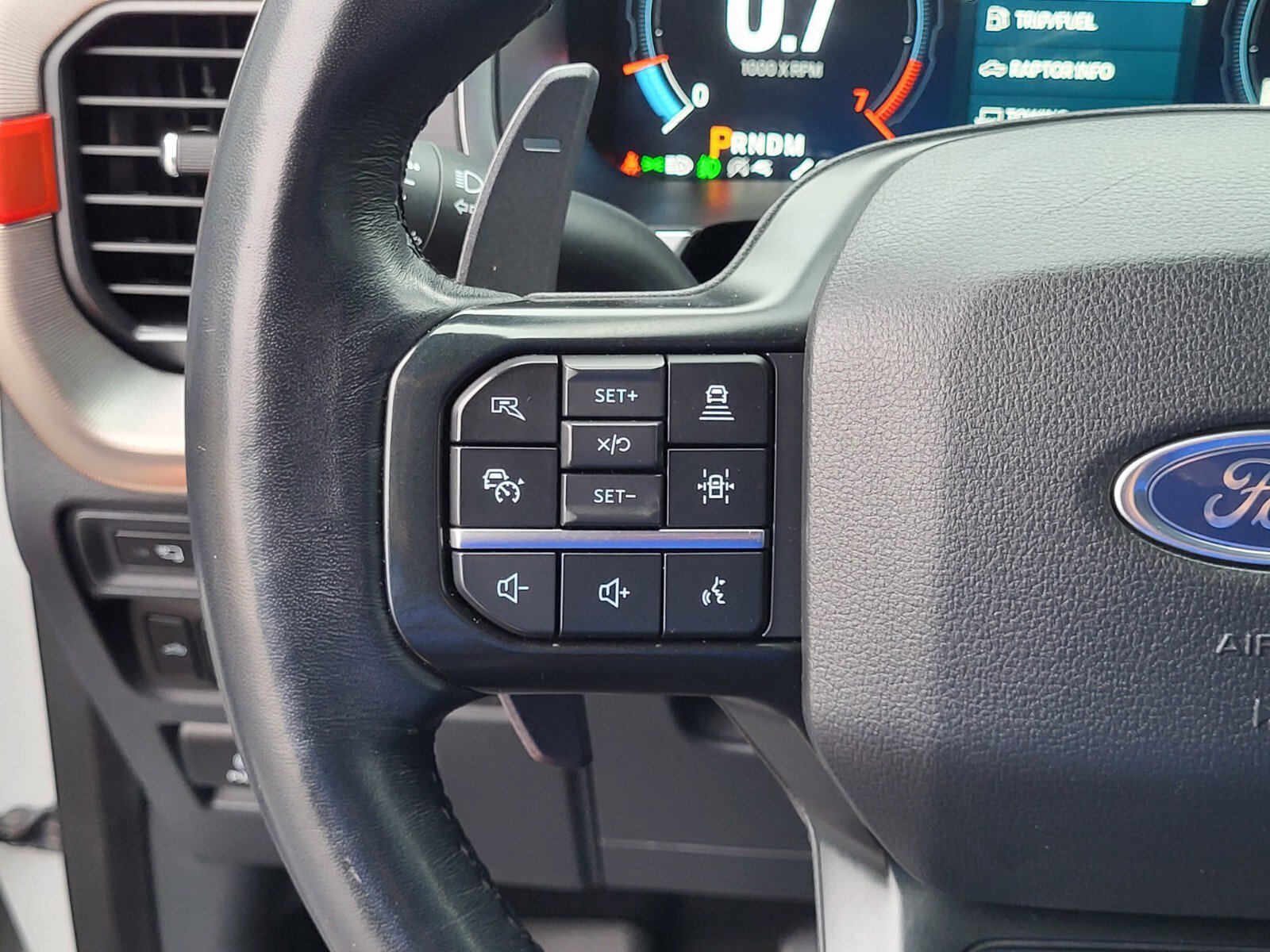 Used 2023 Avalanche Ford Raptor image 25