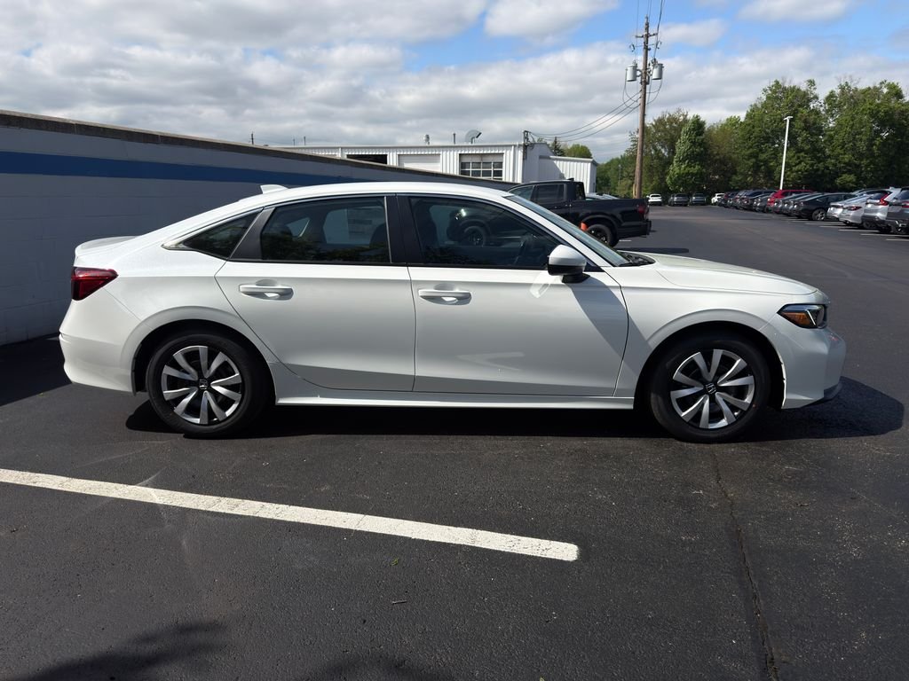 New 2026 Platinum White Pearl Honda LX image 6