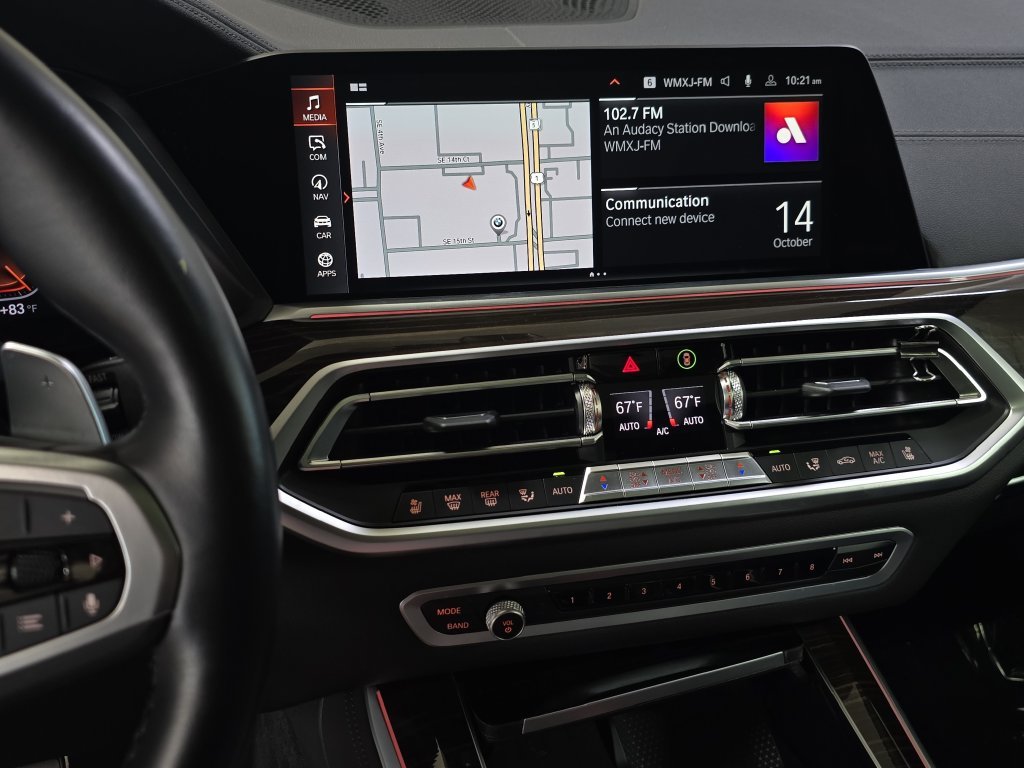 Certified Used 2023 Black Sapphire Metallic BMW M50i image 23