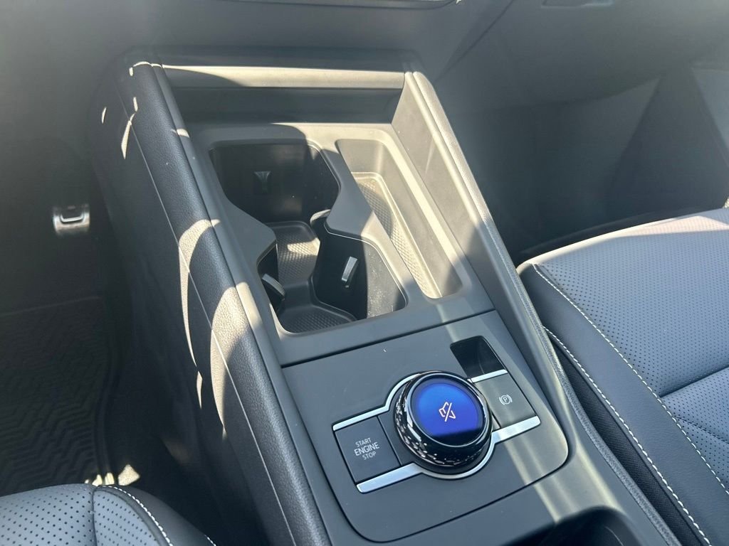 New 2026 White/off-white Volkswagen 2.0T SE R-Line Black image 61